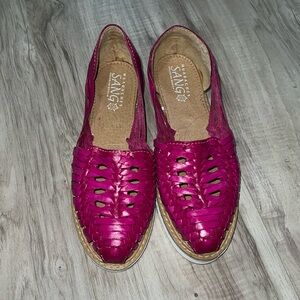 Mexican pink huaraches